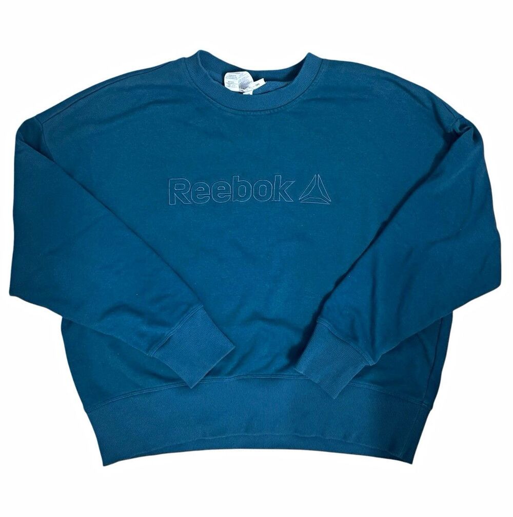 Reebok Women’s Blue Crewneck Sweatshirt M Long Sleeve Fleece Logo